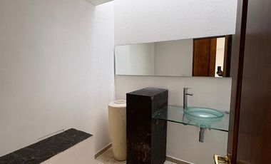 CASA EN RENTA EN RESIDENCIAL ALTOZANO