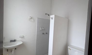 CASA EN RENTA EN RESIDENCIAL ALTOZANO