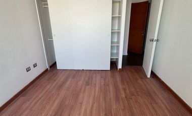 Arriendo departamento en edificio Activo