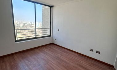 Arriendo departamento en edificio Activo