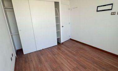Arriendo departamento en edificio Activo