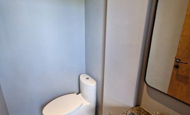 MODERN MINIMALIST VILLA UBUD