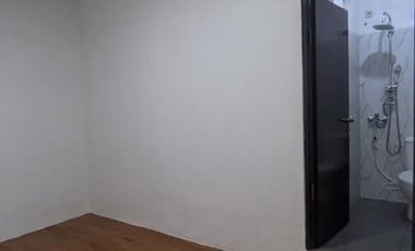 ‼️DIBAWAH HARGA PASARAN‼️   Rumah BARU RENOVASI di Perumahan Griya Kebraon Karang Pilang Wiyung Surabaya.