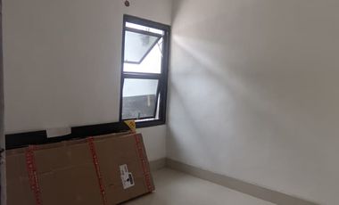 ‼️DIBAWAH HARGA PASARAN‼️   Rumah BARU RENOVASI di Perumahan Griya Kebraon Karang Pilang Wiyung Surabaya.