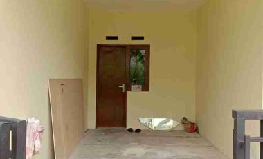 MURAH SEKALI JARANG ADA, DIJUAL RUMAH BAGUS 2 LANTAI DLM CLUSTER CONDET