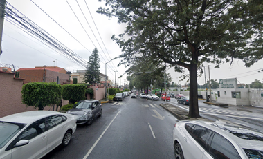 CASA EN REMATE HIPOTECARIO, EXCELENTE UBICACIÓN Y POR DEBAJO DE SU VALOR COMERCIAL