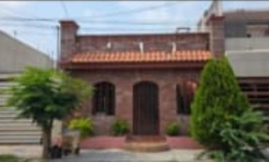 CASA EN VENTA COL LOMAS DE ESCOBEDO N.L