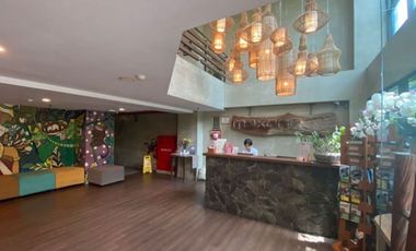 Dijual: Hotel Bintang 3 dengan 65 Kamar Dekat Monkey Forest — Pengosekan, Ubud, Bali