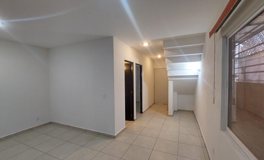 CASA EN VENTA – PARQUES DEL PALMAR, TLAQUEPAQUE