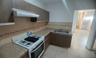 CASA EN VENTA – PARQUES DEL PALMAR, TLAQUEPAQUE