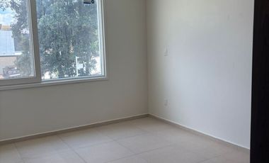 CASA EN RENTA EN ALTOZANO