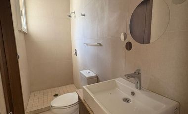 CASA EN RENTA EN ALTOZANO