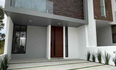 Casa en venta cañadas del bosque tres Marías , Morelia.