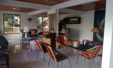 VENDO ESPECTACULAR FINCA ECO HOTEL.