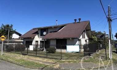 Amplia casa en Villa Europa, Valdivia, 5 dormitorios y 3 baños