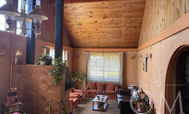 Amplia casa en Villa Europa, Valdivia, 5 dormitorios y 3 baños