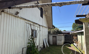 Amplia casa en Villa Europa, Valdivia, 5 dormitorios y 3 baños