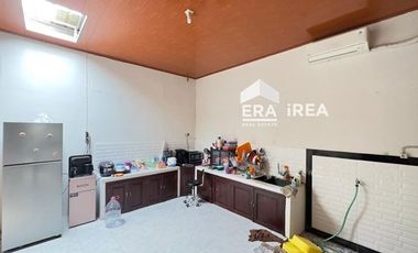 RUMAH DIJUAL DI SOLO KARTASURA DEKAT LAPANGAN NGEMPLAK KARTASURA, STASIUN GAWOK