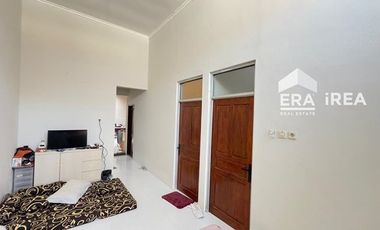 RUMAH DIJUAL DI SOLO KARTASURA DEKAT LAPANGAN NGEMPLAK KARTASURA, STASIUN GAWOK