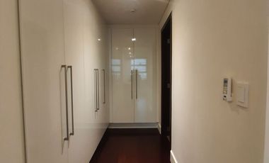 GARDEN TOWERS 2BR FOR SALE