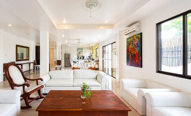 Large 6 Bedroom House with Swimming Pool for Rent in Mactan
