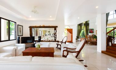 Large 6 Bedroom House with Swimming Pool for Rent in Mactan