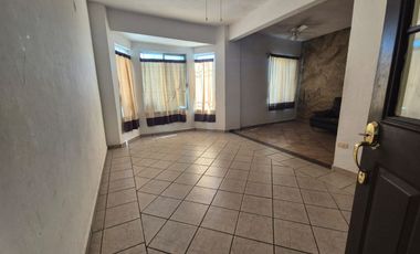 CASA EN VENTA EN ESQUINA, REAL DEL VALLE, SANTA CATARINA