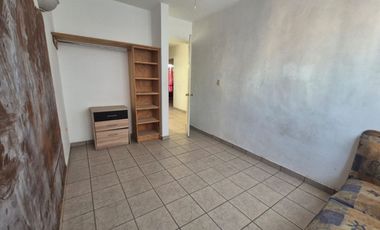 CASA EN VENTA EN ESQUINA, REAL DEL VALLE, SANTA CATARINA