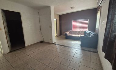 CASA EN VENTA EN ESQUINA, REAL DEL VALLE, SANTA CATARINA