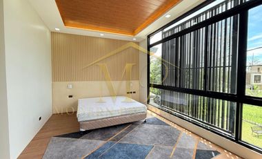 5 BEDROOM LUXURY INDUSTRIAL HOUSE FOR SALE IN PLARIDEL, BULACAN