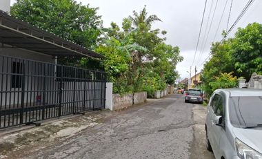 Dijual Rumah 2 Lantai Siap Huni - Lokasi Strategis Yogyakarta