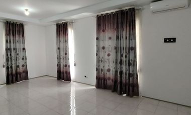 Rumah disewa kelapa gading 2 lantai dekat sekolah SIS HIghscope Penabur MKG