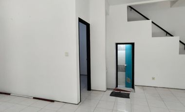 Rumah disewa kelapa gading 2 lantai dekat sekolah SIS HIghscope Penabur MKG