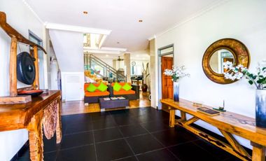 Dijual Villa Mewah 5 Kamar di Kutuh Kuta Selatan | Ada Gym & Kolam Renang