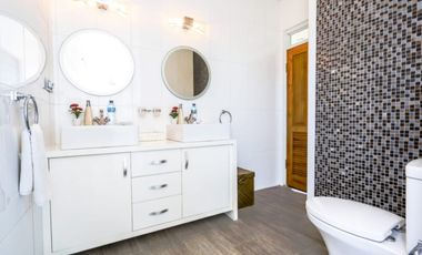 Dijual Villa Mewah 5 Kamar di Kutuh Kuta Selatan | Ada Gym & Kolam Renang