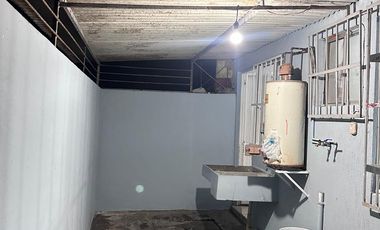 RENTO CASA EN SAN MARCIAL A UNA CALLE DE FARMACIA GUADALAJARA