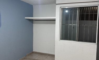 RENTO CASA EN SAN MARCIAL A UNA CALLE DE FARMACIA GUADALAJARA