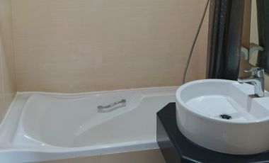 Lower Penthouse for SALE / LEASE in One Central, Makati City