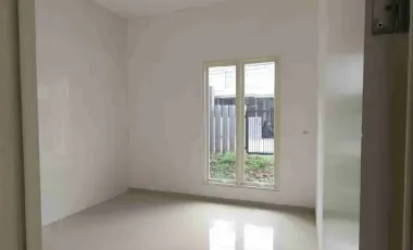 Dijual / Sewa Rumah Baru Renov Bagus siap Huni Daerah Ngagel Jaya Surabay