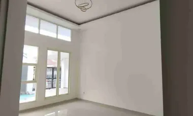 Dijual / Sewa Rumah Baru Renov Bagus siap Huni Daerah Ngagel Jaya Surabay