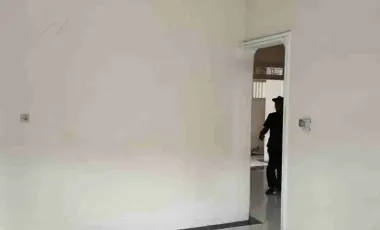 Dijual / Sewa Rumah Baru Renov Bagus siap Huni Daerah Ngagel Jaya Surabay