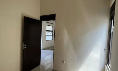 DISEWAKAN KEMBALI RUMAH CUSTER NYAMAN DAN ASRI DI DAERAH SAYAP SOEKARNO HATTA BANDUNG