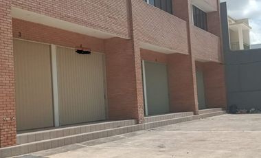 Disewa & Dijual Ruko 3 Lantai Berlokasi Strategis di Karawaci Tangerang - Siap Pakai