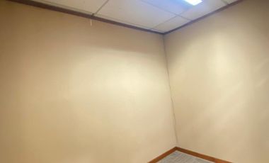 Office for Lease at Tatapuri Building 46 m² Semi Furnished Thamrin Area