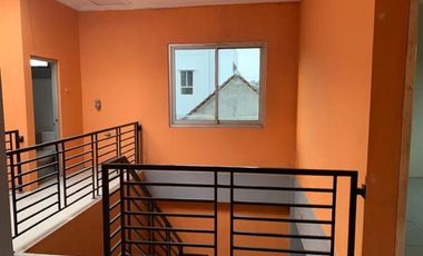 DIJUAL 2 RUKO CANTIK LOKASI STRATEGIS AREA UMY 2 LANTAI