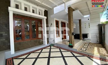 Disewakan Rumah Full Furniture di Mendut Regency - Banyuwangi Kota