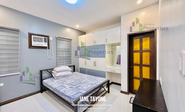 5 Bedrooms Duplex House Villa in Angeles City Pampanga/Near Friendship hwy