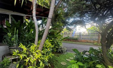 FOR SALE !! nice house and comfy at Discovery eola Bintaro