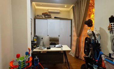 FOR SALE !! nice house and comfy at Discovery eola Bintaro