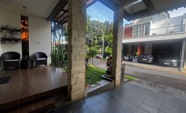 FOR SALE !! nice house and comfy at Discovery eola Bintaro